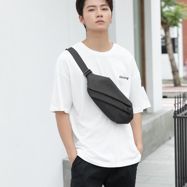 New Model Men's Chest Bag