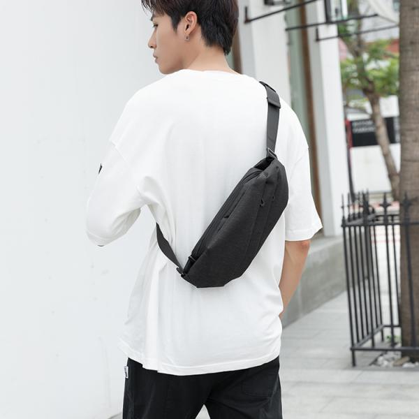 New Model Men's Chest Bag
