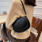Small retro bag