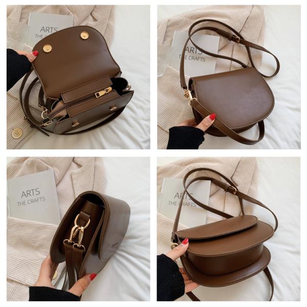 Small retro bag