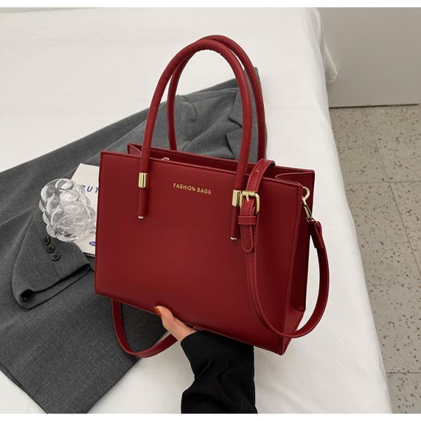 Large Capacity Handbag – Simple Tote Bag