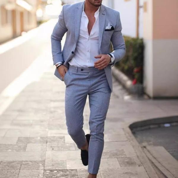 Simple casual suit with a light cut. Two-piece suit.