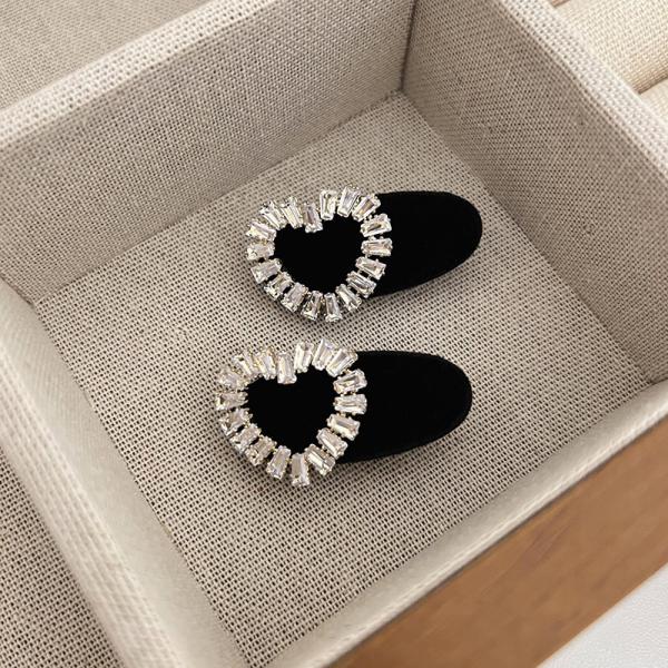 Velvet Diamond Square Hair Clip