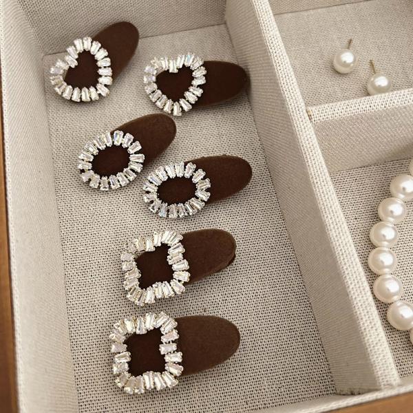 Velvet Diamond Square Hair Clip